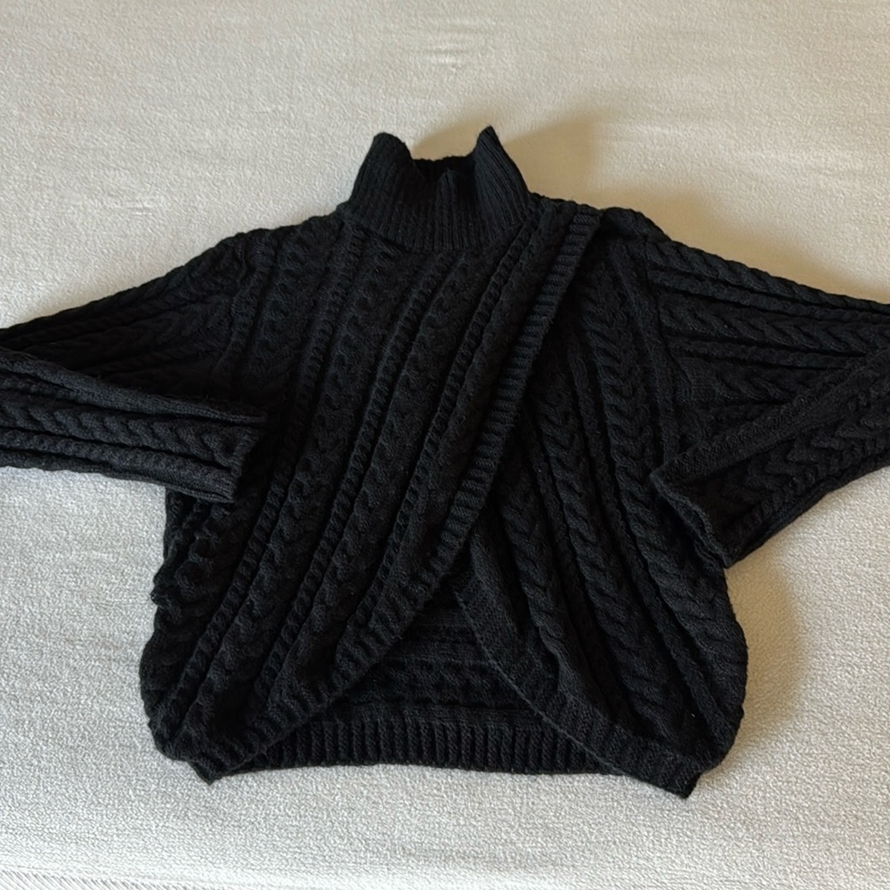 Double Zero Cable Knit Turtleneck Sweater Black Sz S split front